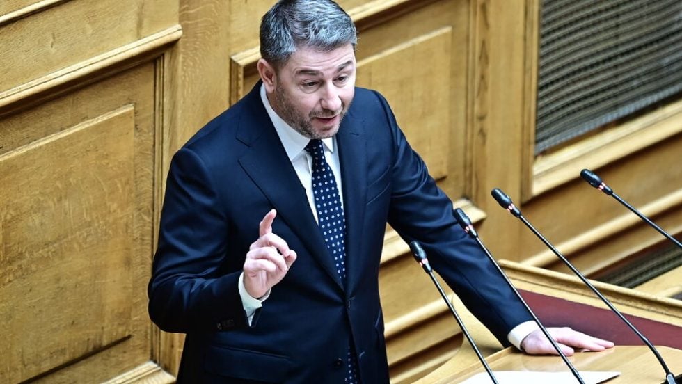 Δίλημμα της «χαμένης» ψήφου θέτει το ΠΑΣΟΚ